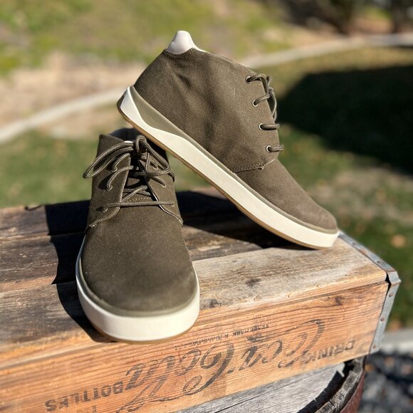 NWT OluKai - Papakū ‘Ili Men’s Waxed Canvas Chukka Boots – Olive Size 11 - Olive - Picture 6 of 7